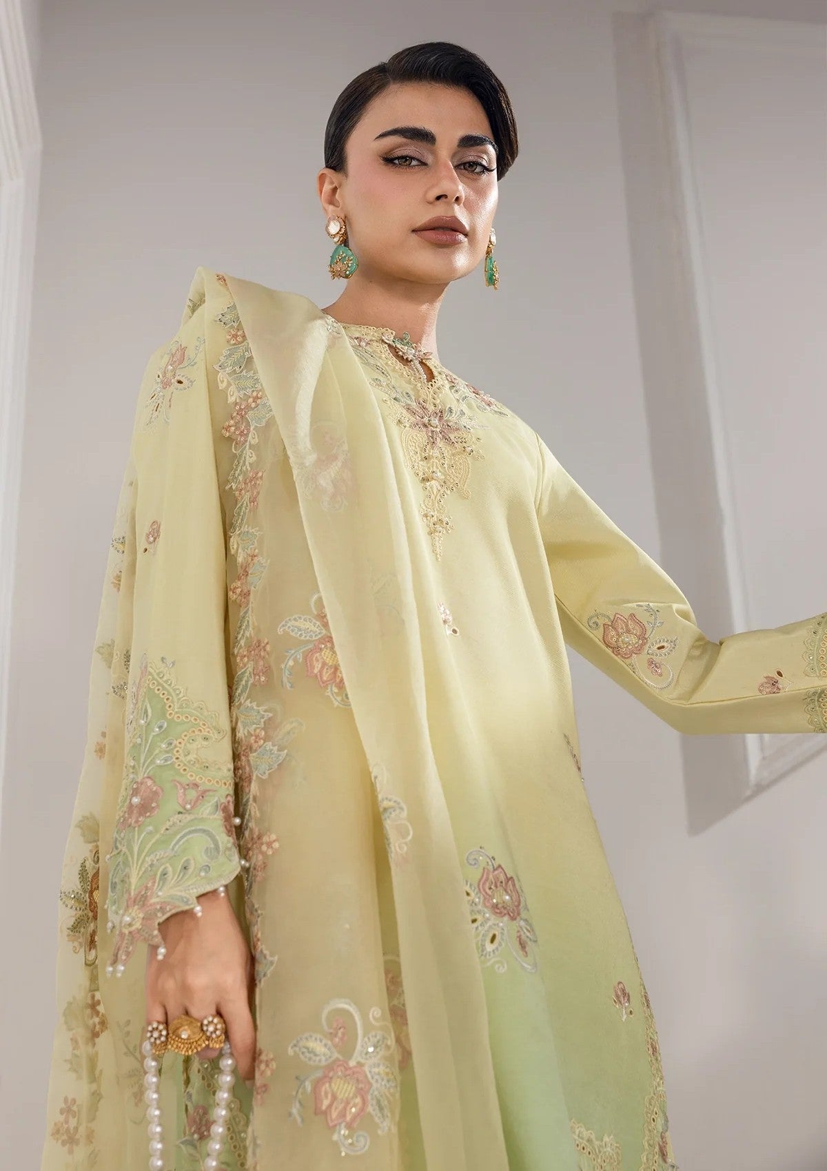 Formals - Rang Rasiya - Lumiere The Raw Silk Romance 26 - D#03 - Lucia