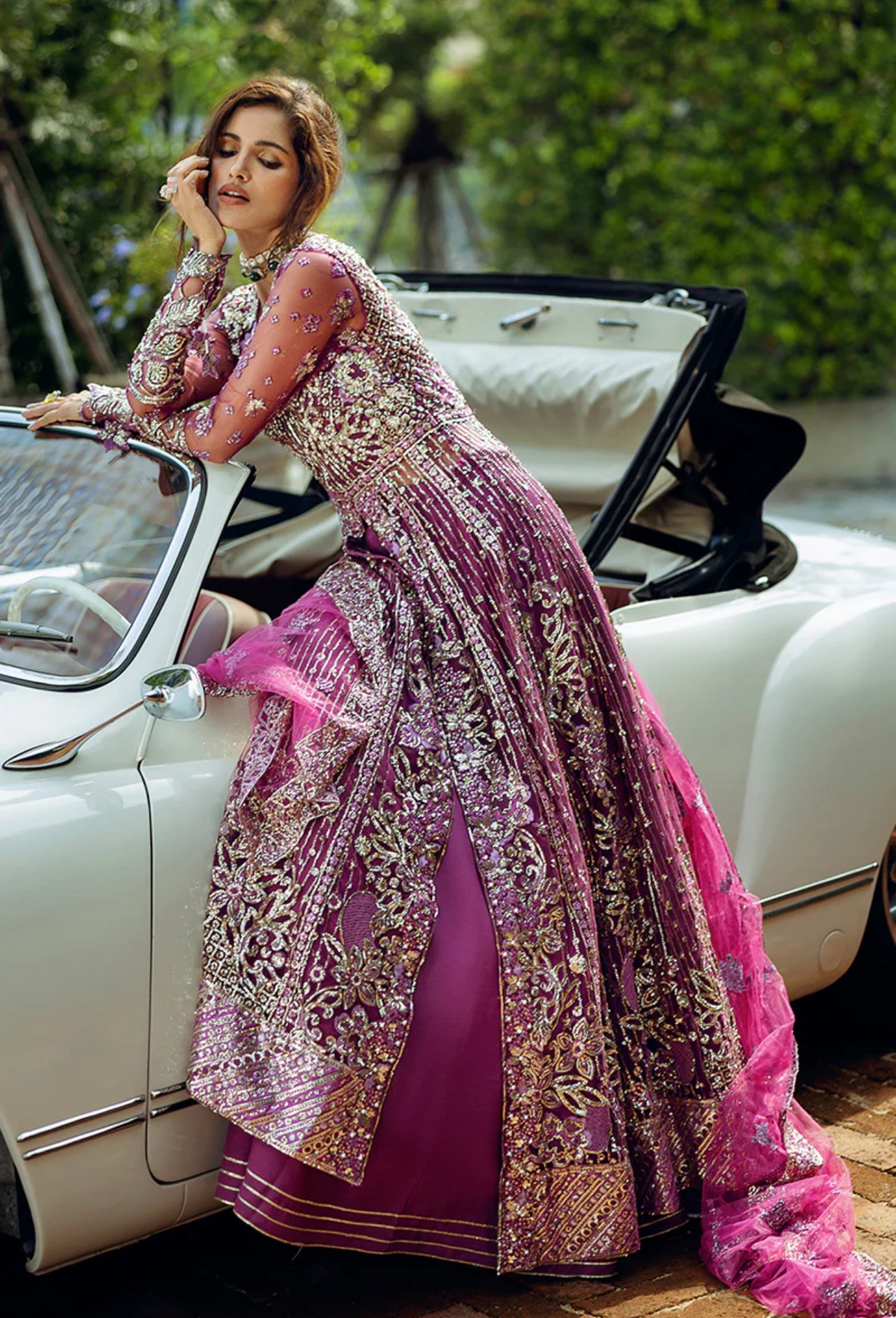 STARSTRUCK ELEGANCE