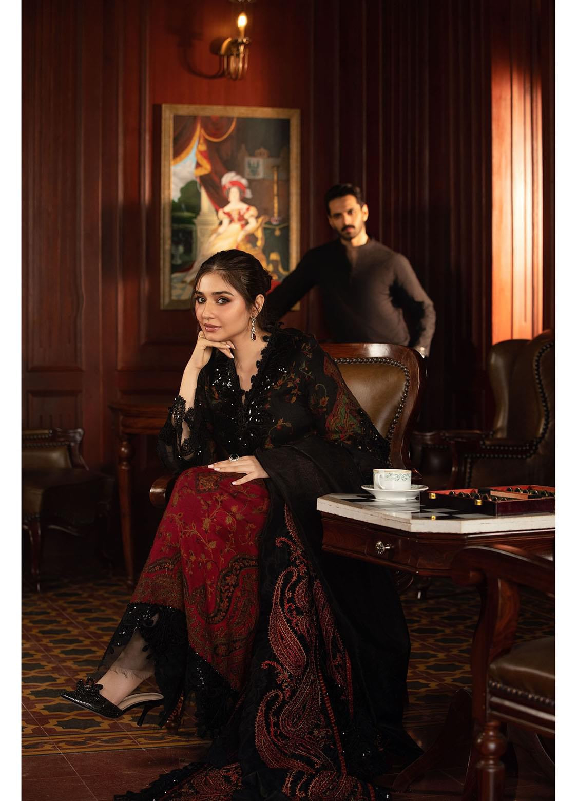 MARIA.B
Unstitched Winter Luxe' 24 |
Code: LN-1204