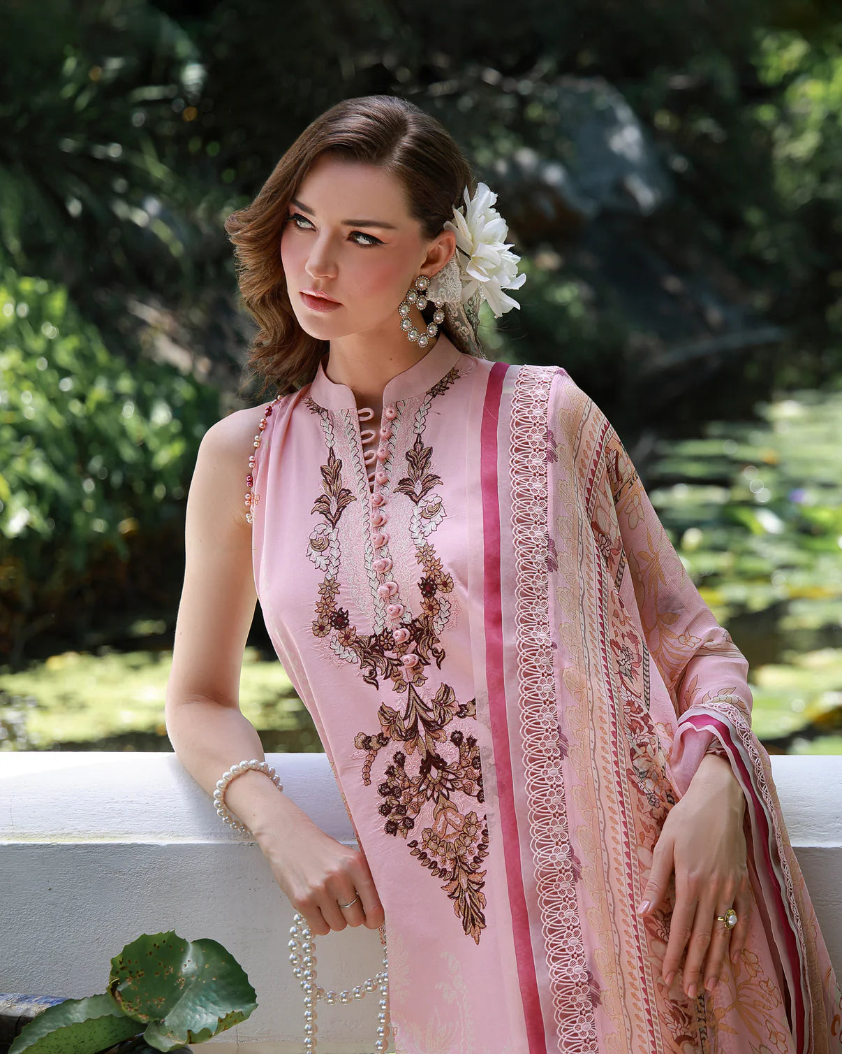 URBANE EMBROIDERED - ROSELLE