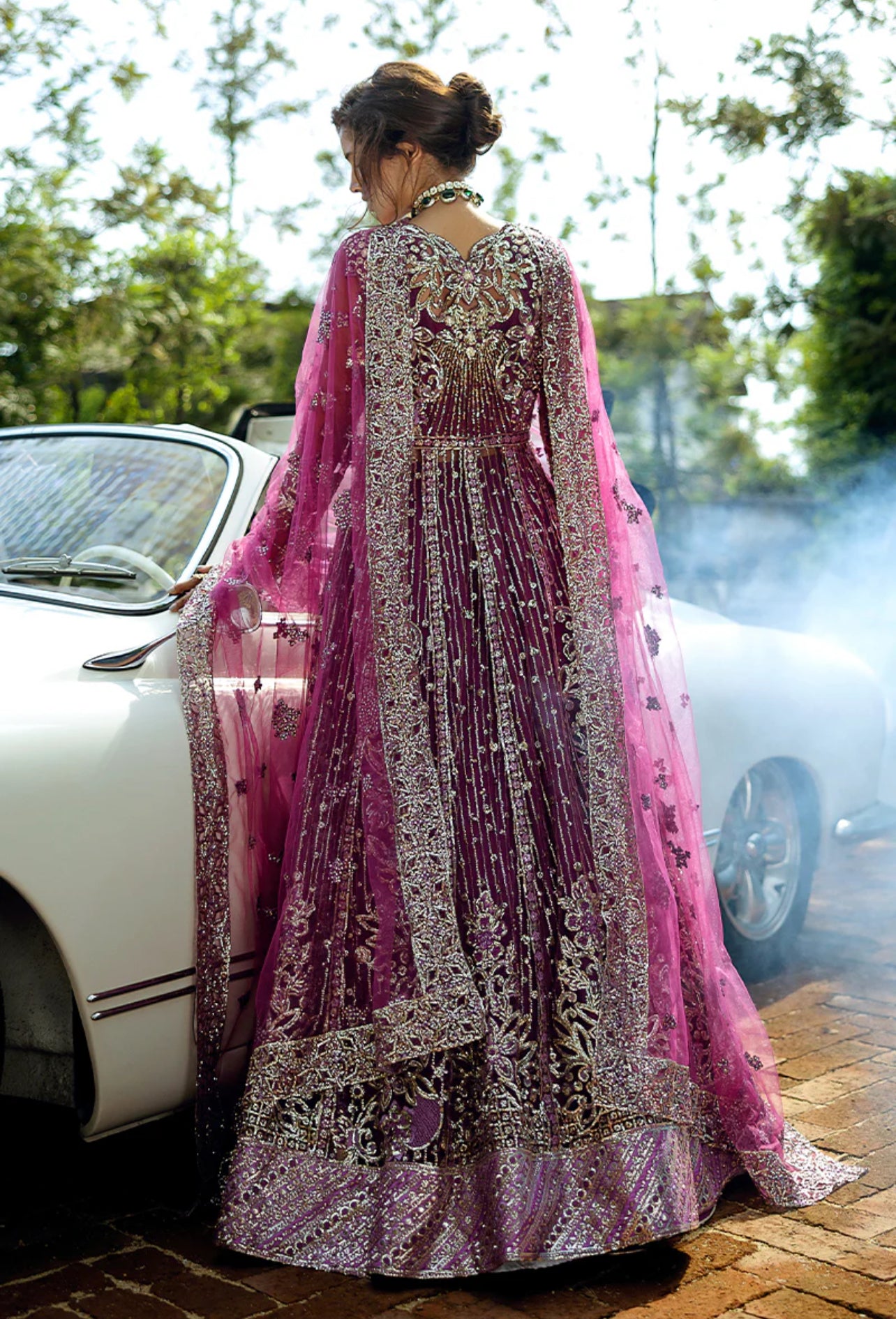 STARSTRUCK ELEGANCE