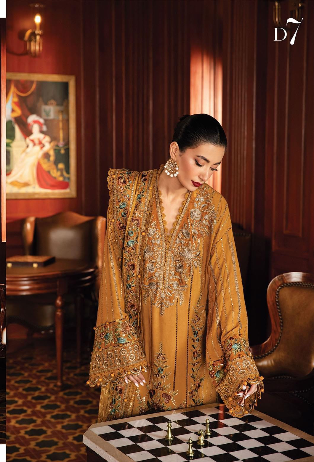 MARIA.B
6 Nov •
Unstitched Winter Luxe' 24 |
Code: LN-1207