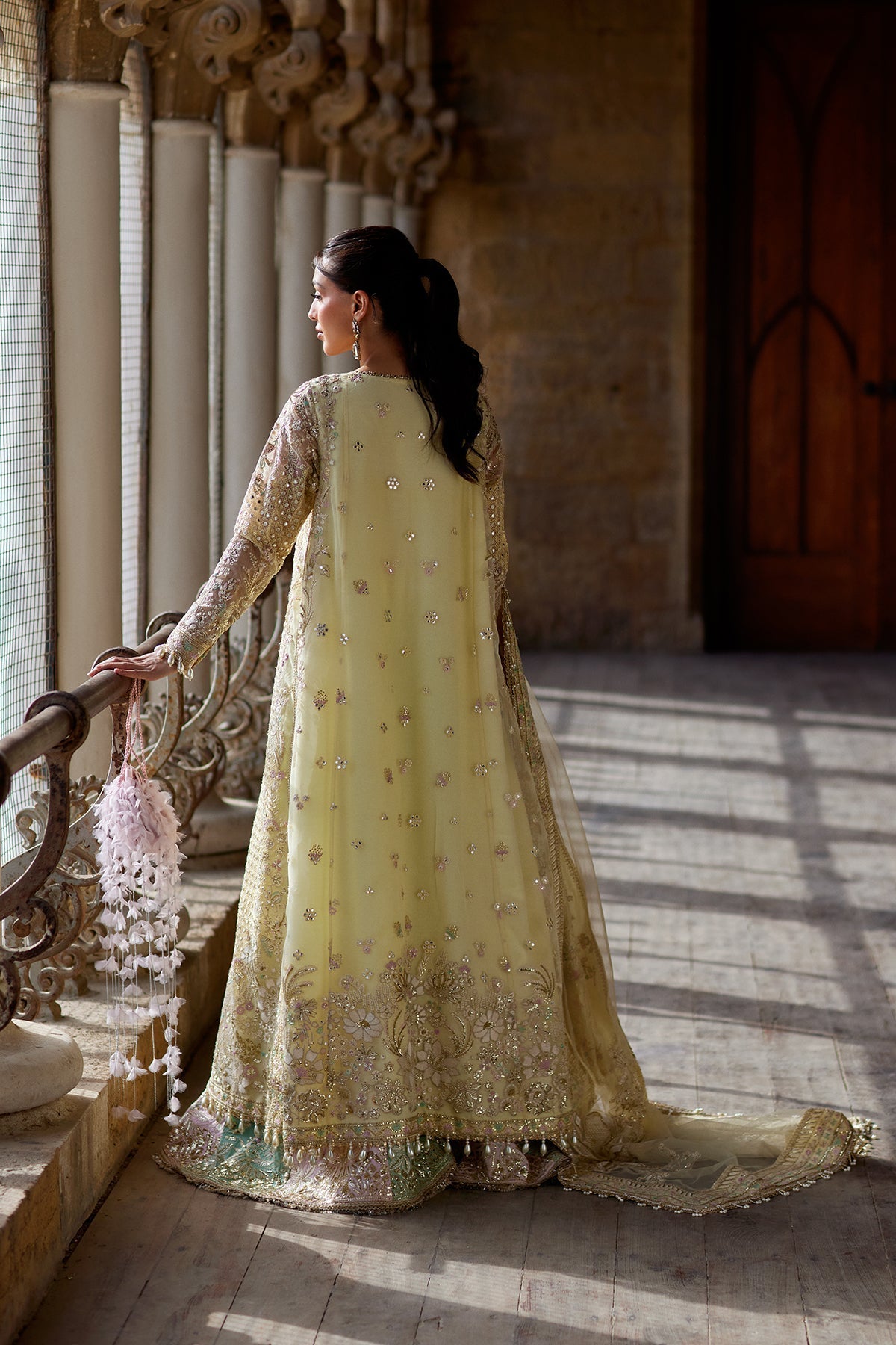 Afrozeh · Afsaan
