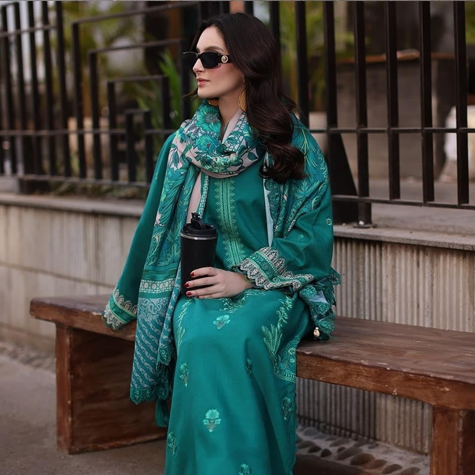 3-PC UNSTITCHED EMBROIDERED LEATHER WITH PRINTED WOOL SHAWL PS4-11