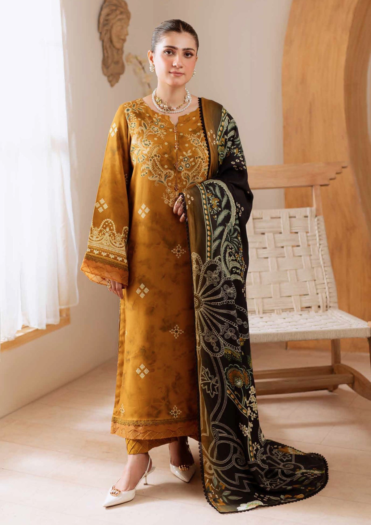 Nureh · Unstitched · SP-185