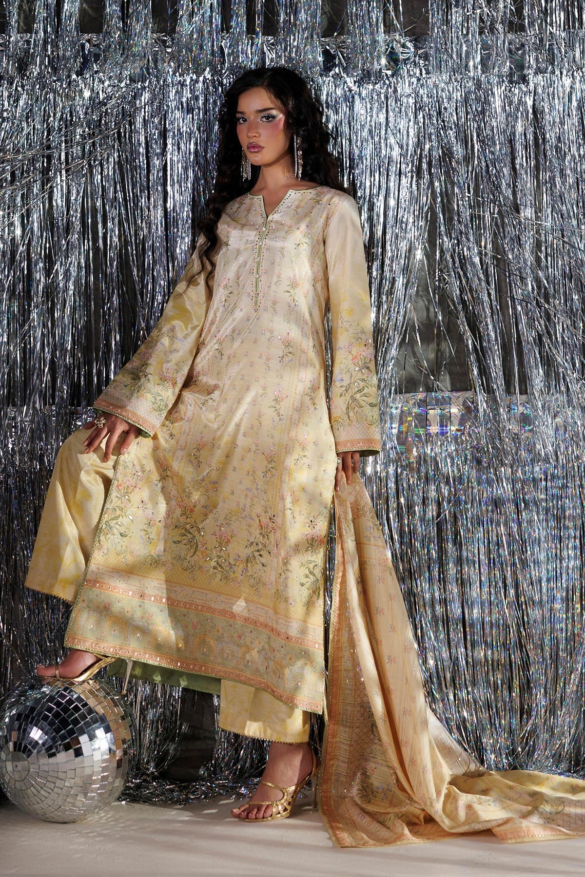Rang Rasiya · Perle