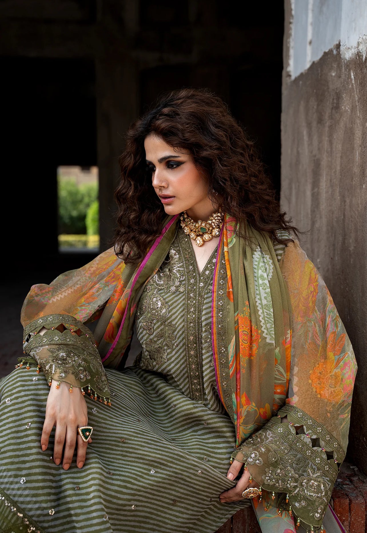 3-PC UNSTITCHED EMBROIDERED CHIFFON COLLECTION VSLW6-05