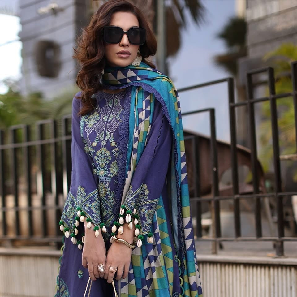 3-PC UNSTITCHED EMBROIDERED LEATHER WITH PRINTED WOOL SHAWL PS4-09