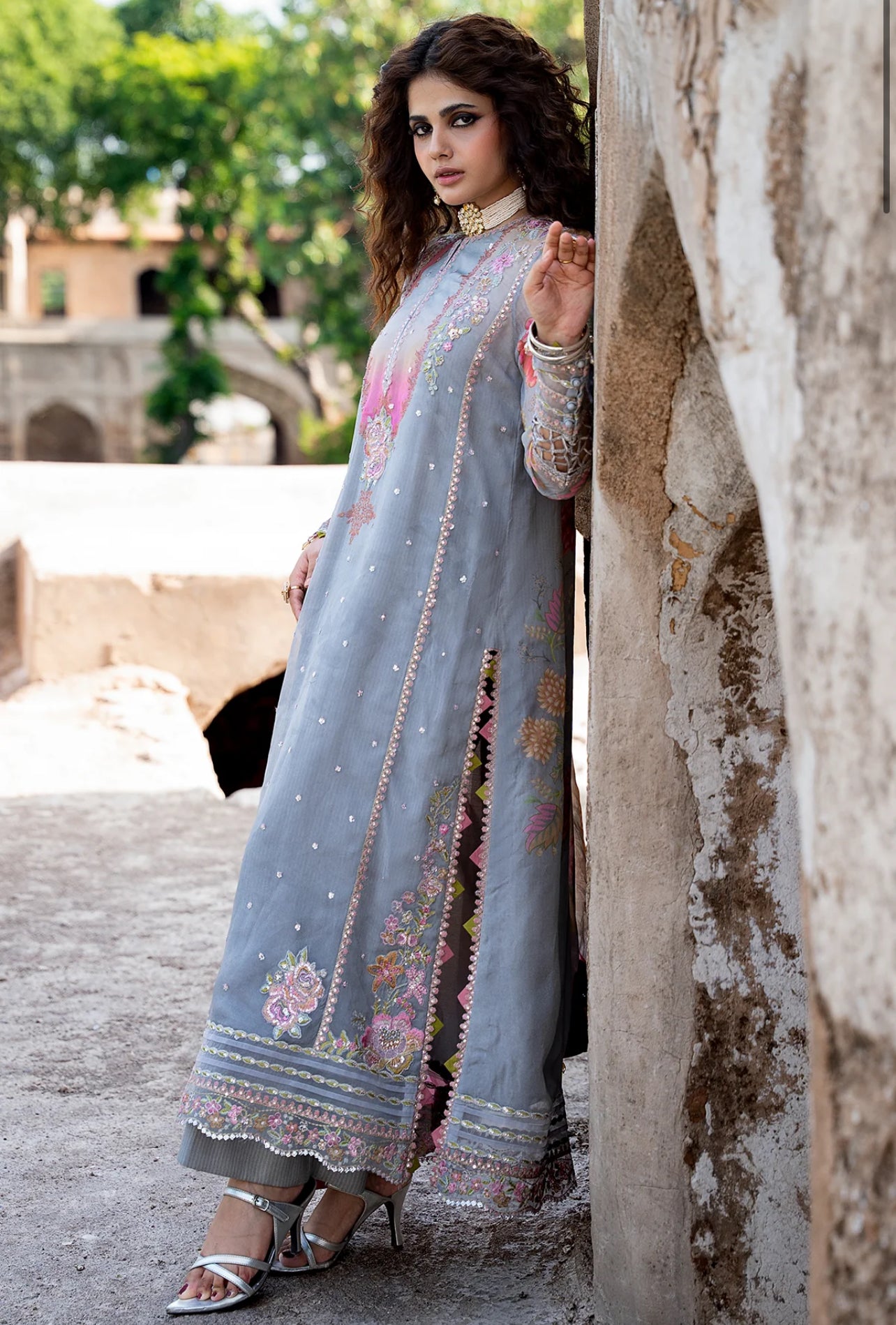 3-PC UNSTITCHED EMBROIDERED CHIFFON COLLECTION VSLW6-03