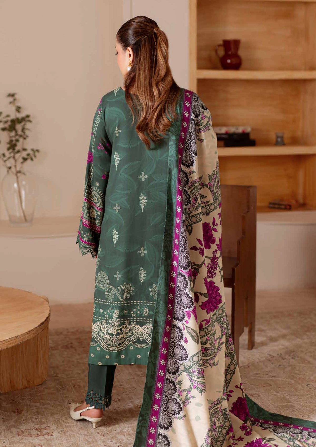 Nureh · Unstitched · SP-180