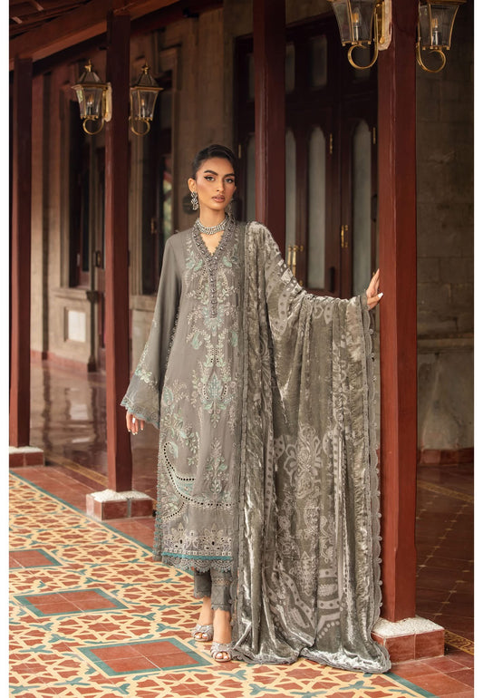 MARIA.B
Unstitched Winter Luxe' 24 |
Code: LN-1209