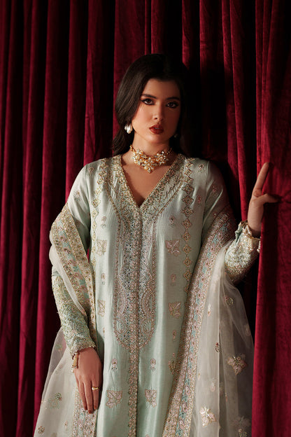 Emaan Adeel · VENEZIA