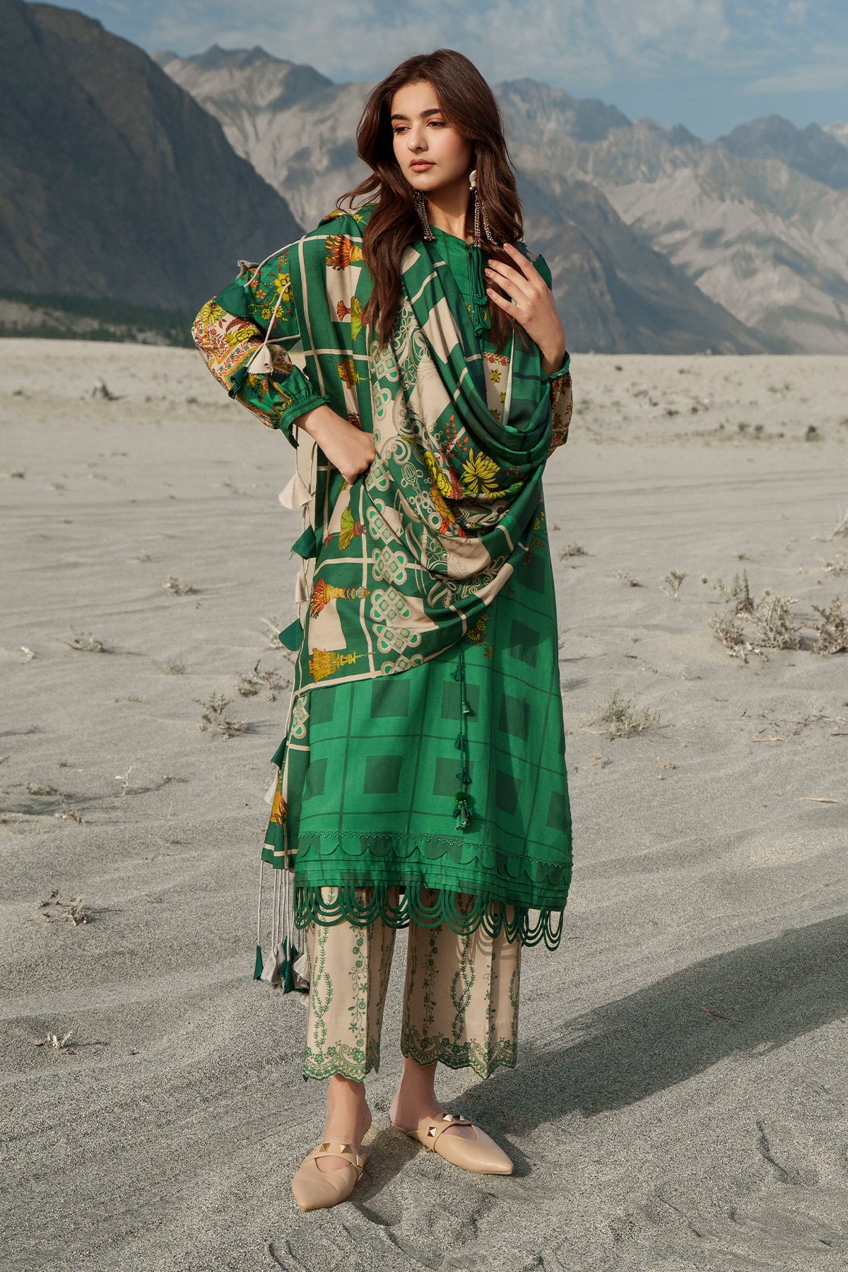 Charizma · Unstitched · CPW6-08