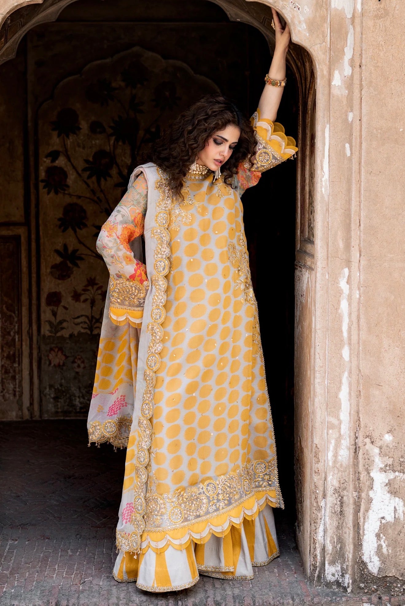 3-PC UNSTITCHED EMBROIDERED CHIFFON COLLECTION VSLW6-10