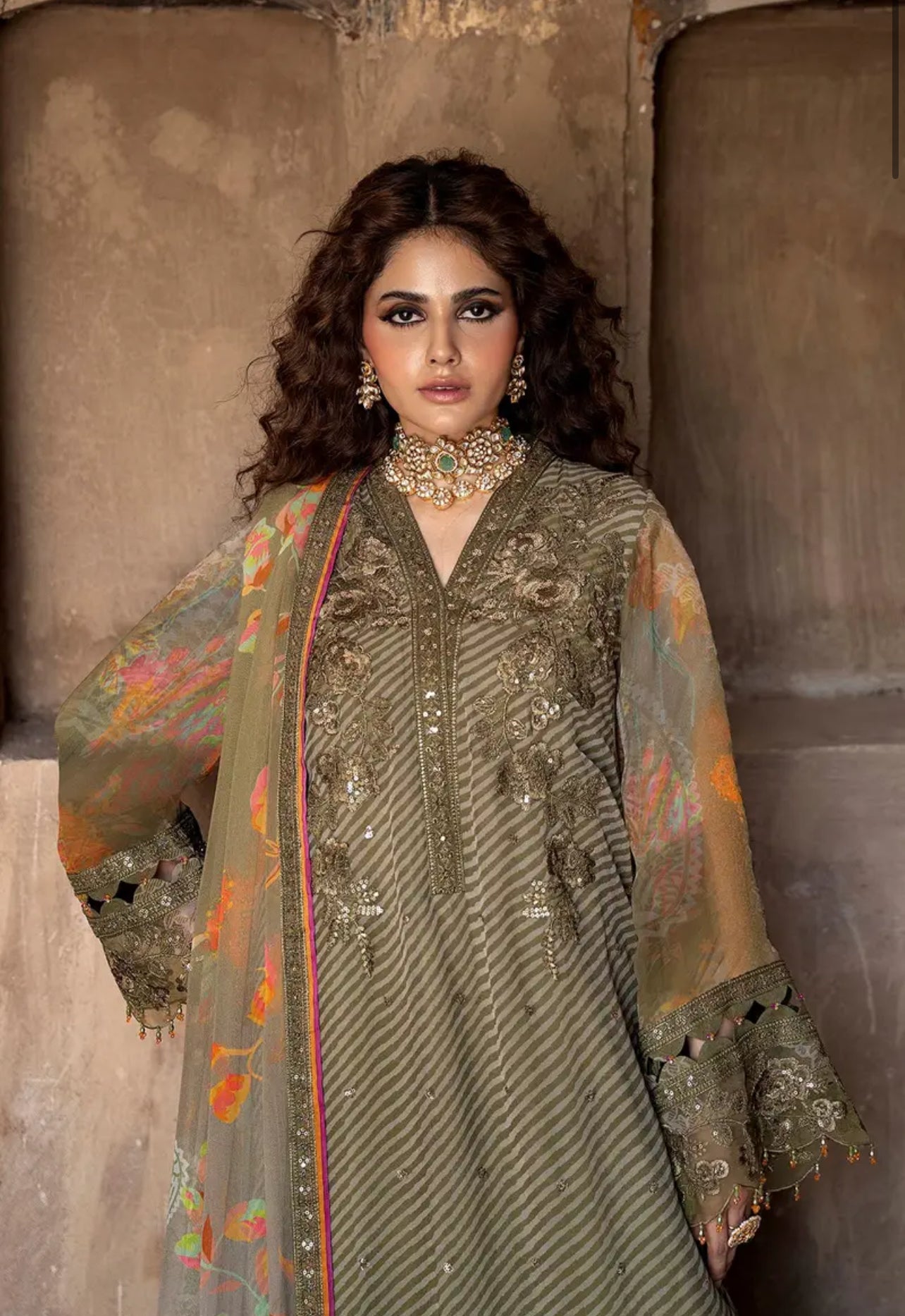 3-PC UNSTITCHED EMBROIDERED CHIFFON COLLECTION VSLW6-05