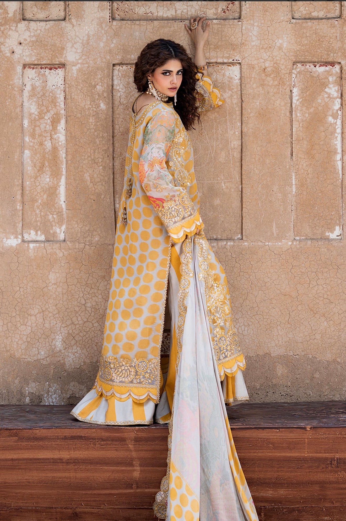 3-PC UNSTITCHED EMBROIDERED CHIFFON COLLECTION VSLW6-10