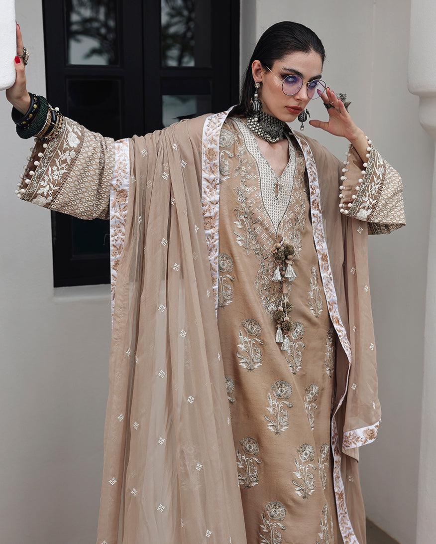 Mushq · Queen's Promise