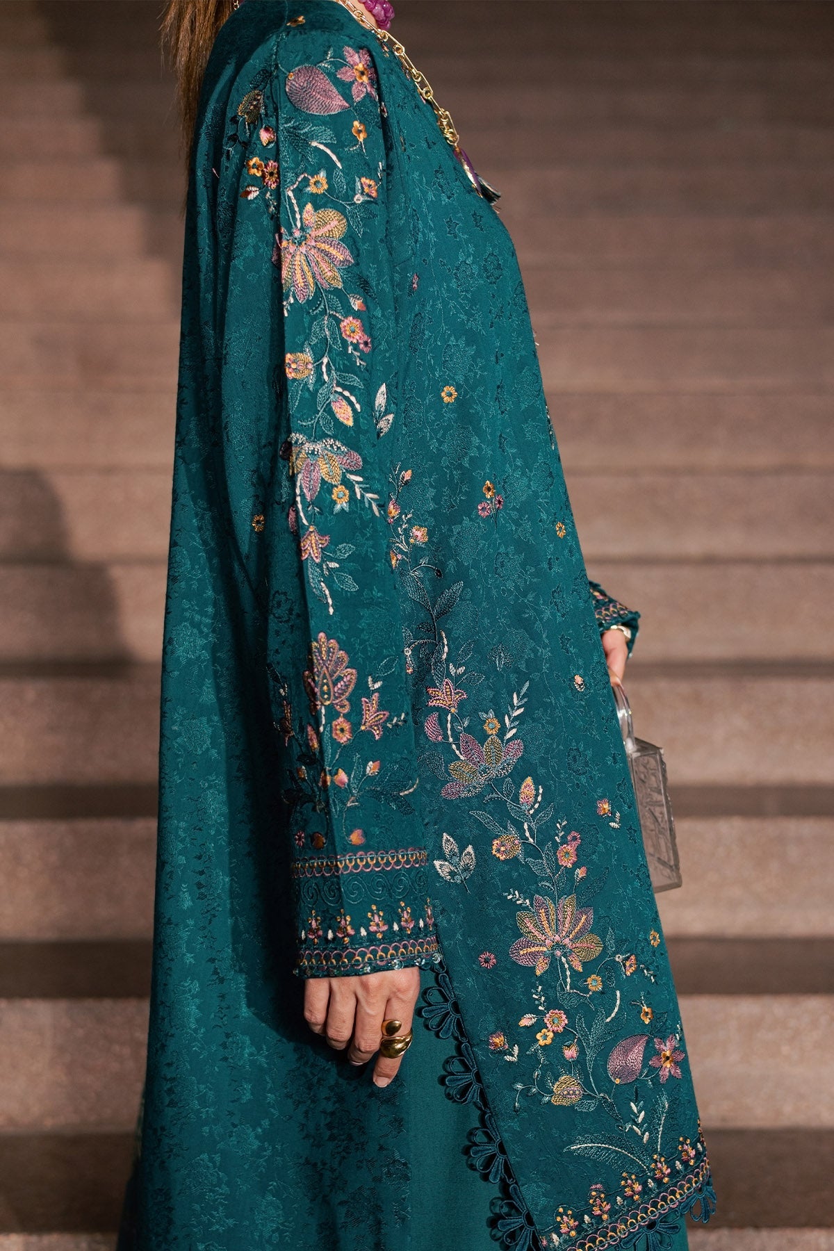 Nureh · Maya Linen · NW-126