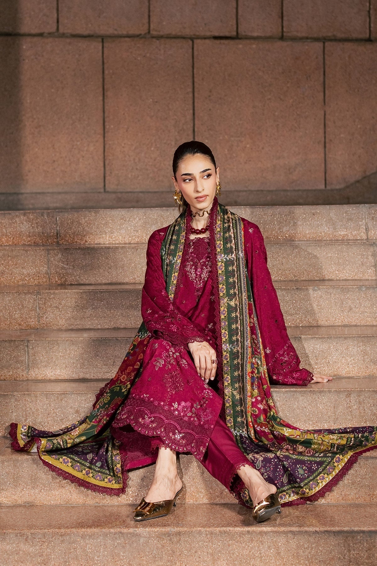 Nureh · Maya Linen · NW-130