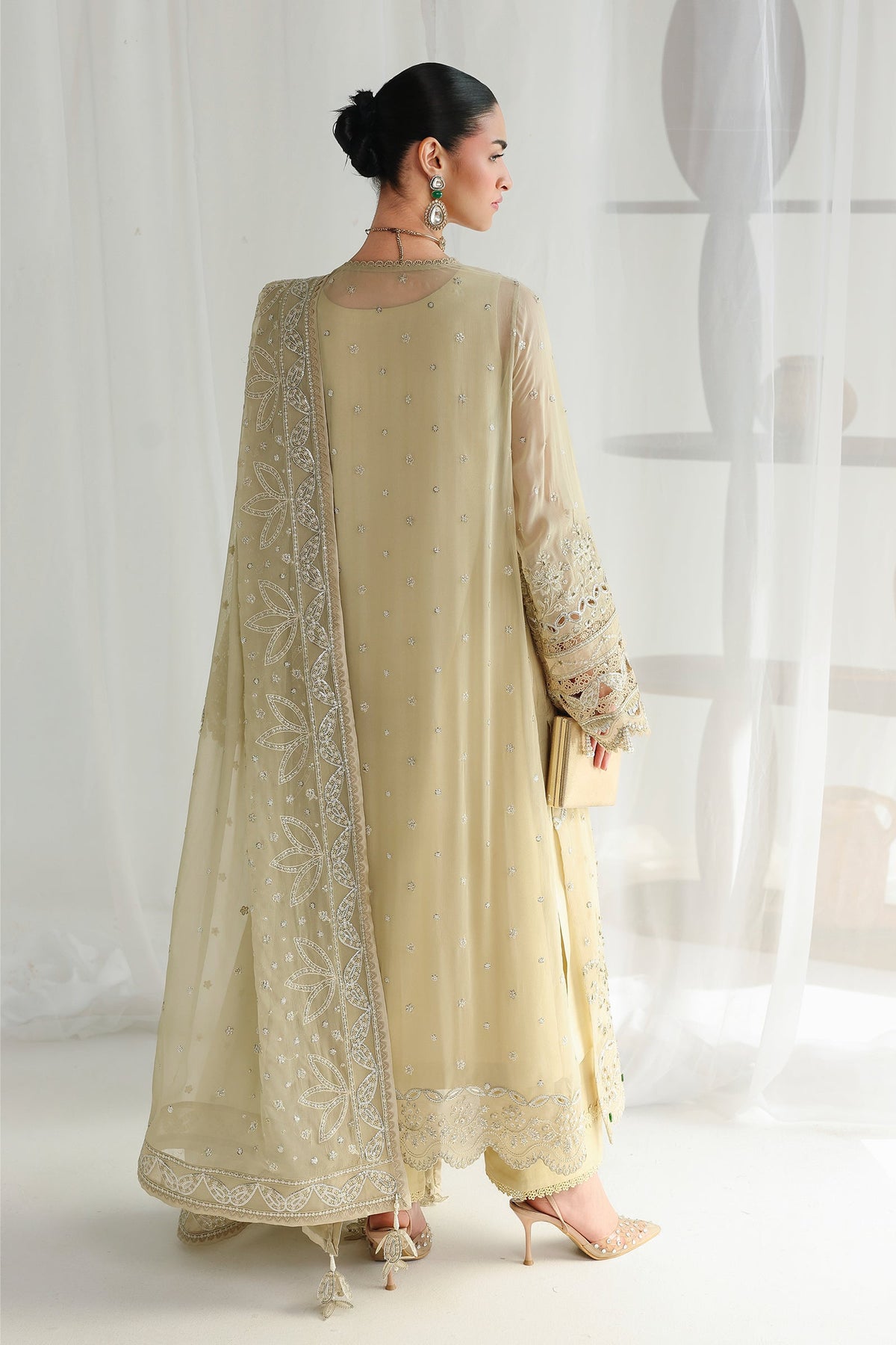 Qalamkar · LUXE SILK · QCC-01