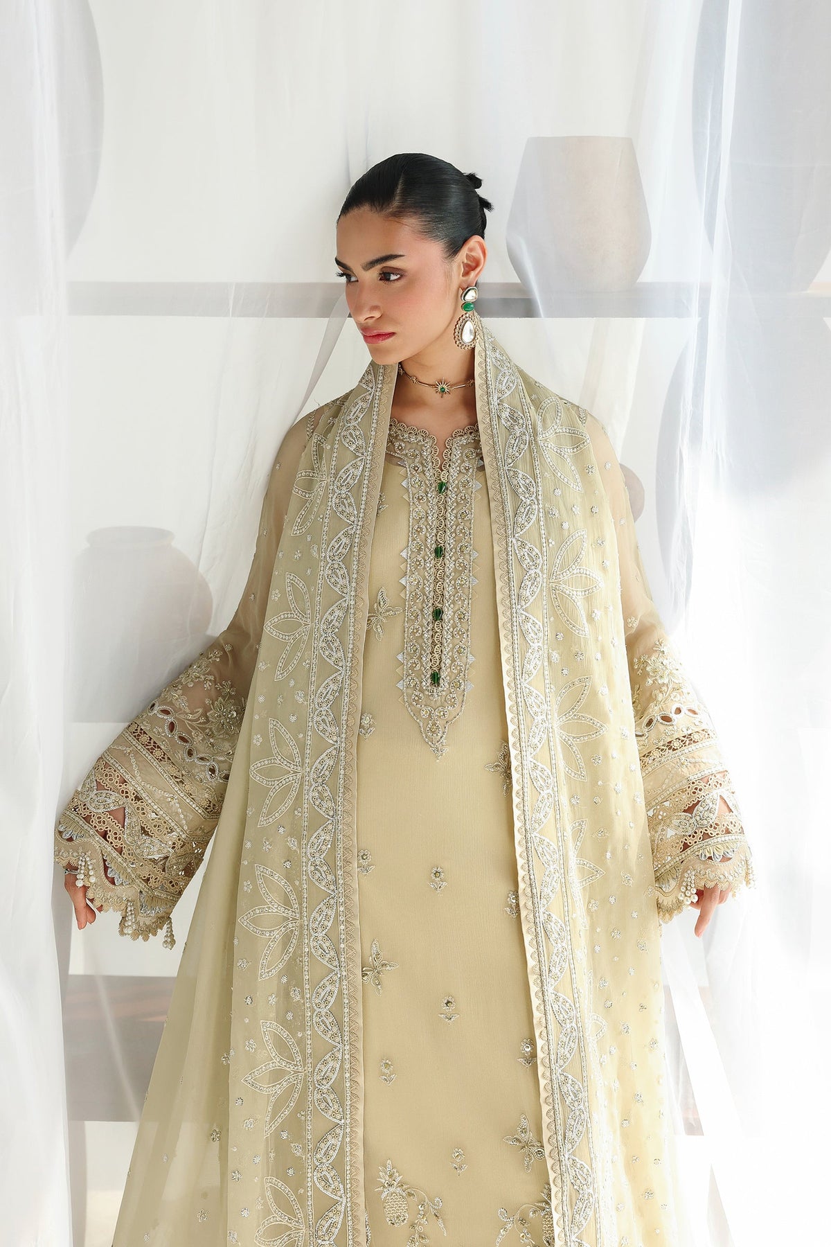 Qalamkar · LUXE SILK · QCC-01