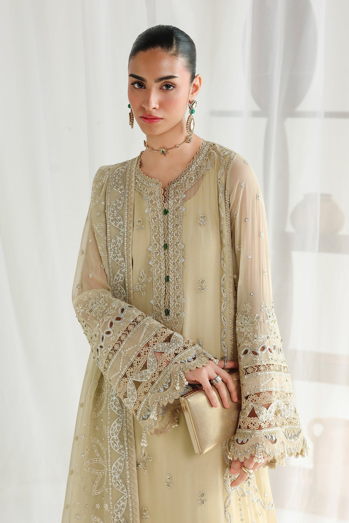 Qalamkar · LUXE SILK · QCC-01