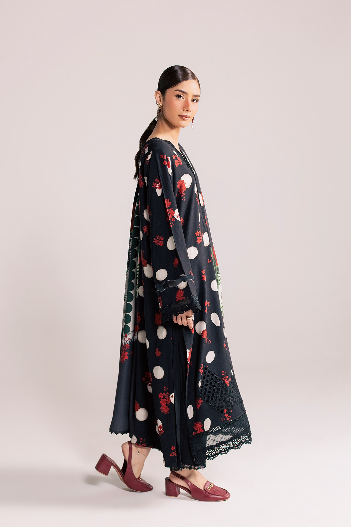 Express Shipping ⚡ · Dahlia · DA-155