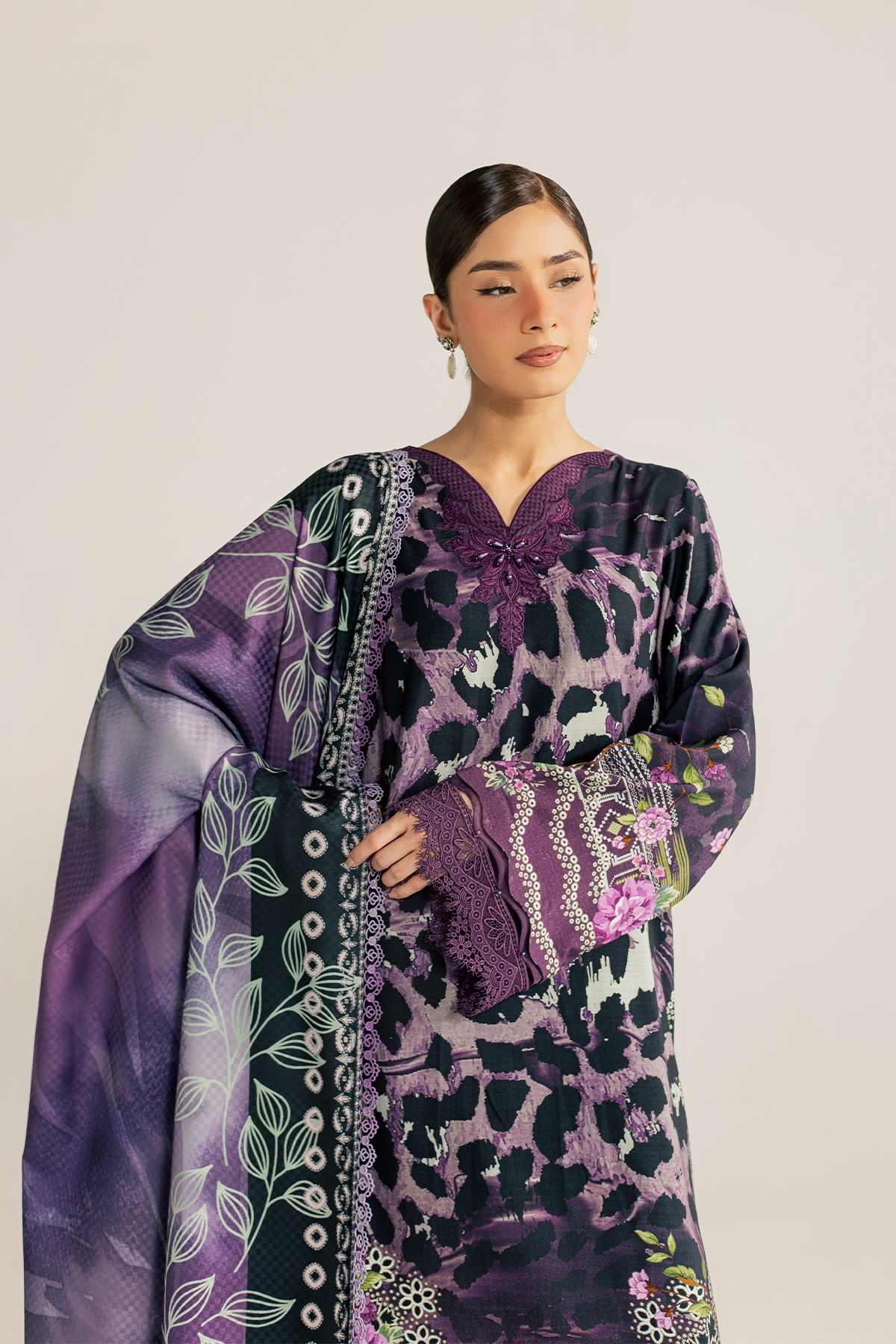 Express Shipping ⚡ · Dahlia · DA-154
